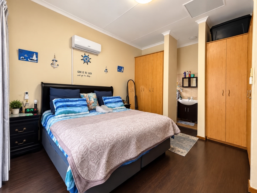 3 Bedroom Property for Sale in Waterval East North West
